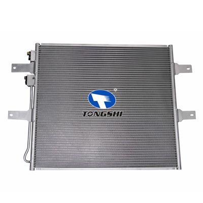 适用于RAM 2500 BASE L6 5.9L 03-/ RAM 2500 SLT L6 5.9L 03-04 冷凝器 OEM : 55056-594AA/012AB