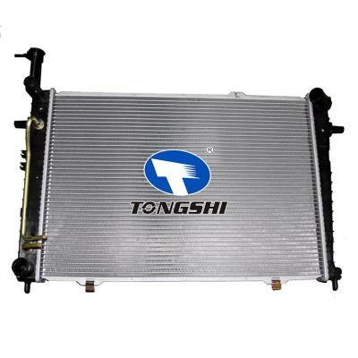 适用于现代途胜TUCSON 2.0L I4 05-07 AT散热器 OEM :25310-2E400