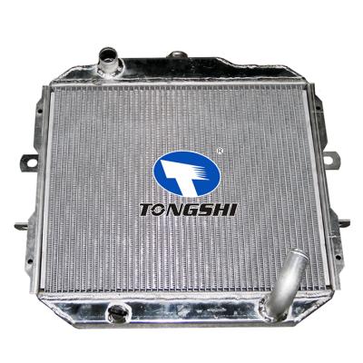 适用于三菱L300 BOX 80- MT 散热器 OEM : MB222054